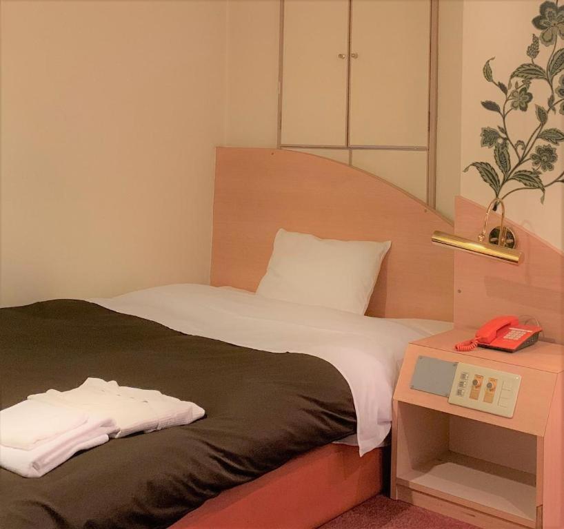 Business Hotel Kawaramachi ทากามัตสึ ภายนอก รูปภาพ